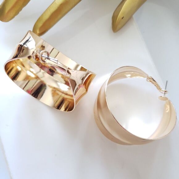 New! Zara Bright Golden Hoop Earrings - Picture 5 of 10